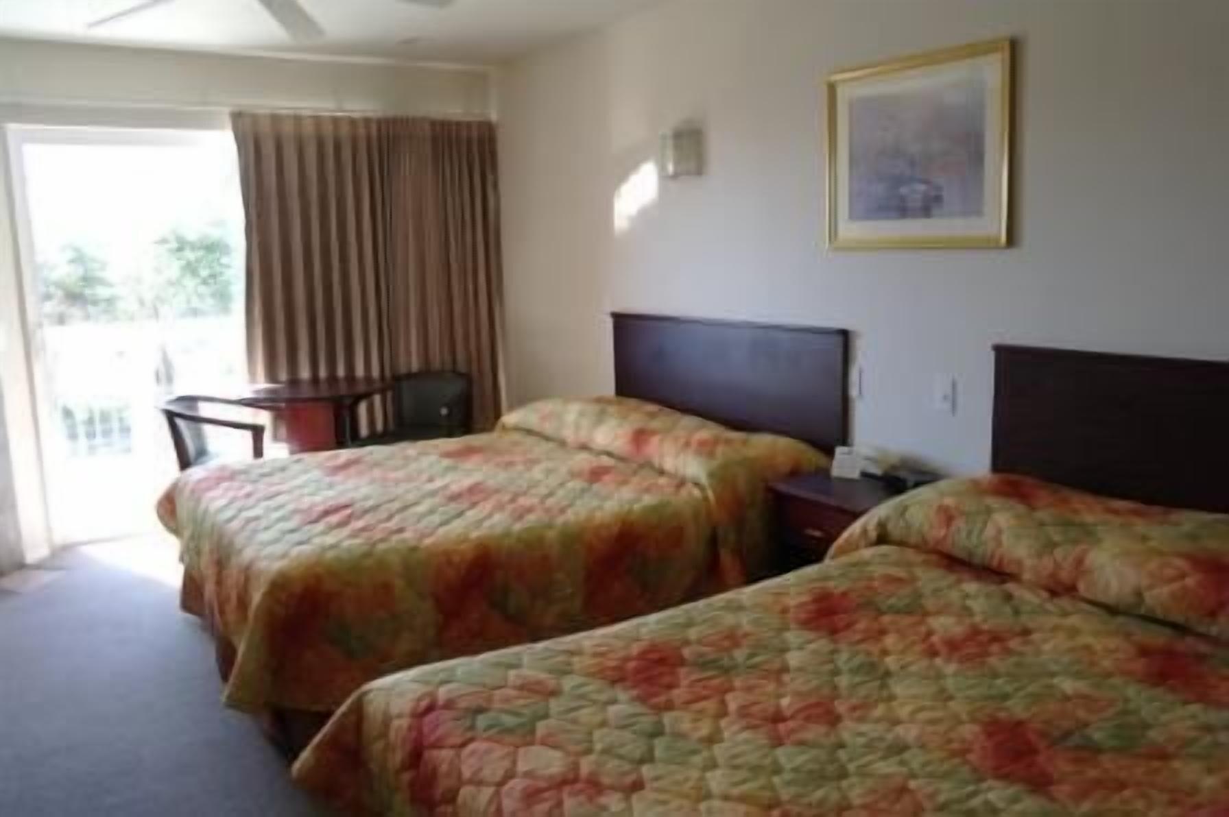 Travelodge By Wyndham Depoe Bay Buitenkant foto
