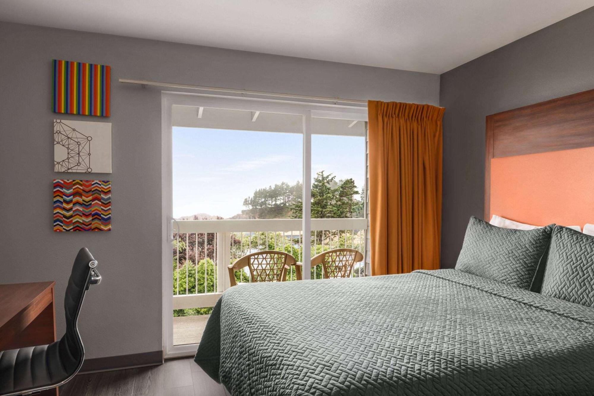 Travelodge By Wyndham Depoe Bay Buitenkant foto