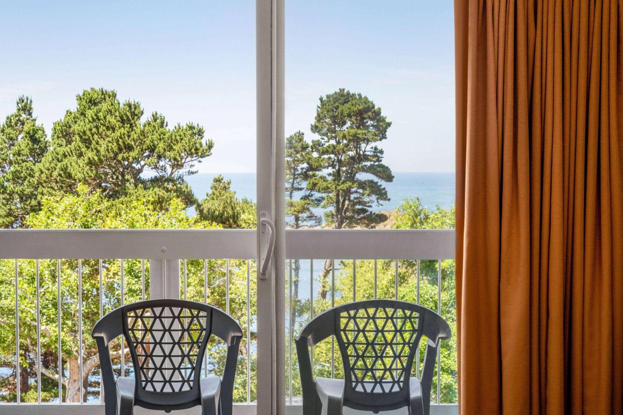 Travelodge By Wyndham Depoe Bay Buitenkant foto