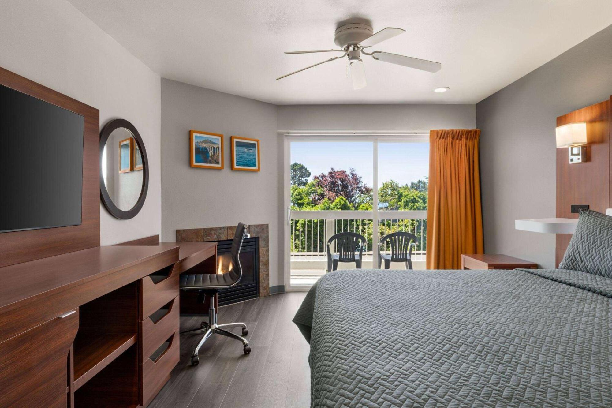 Travelodge By Wyndham Depoe Bay Buitenkant foto