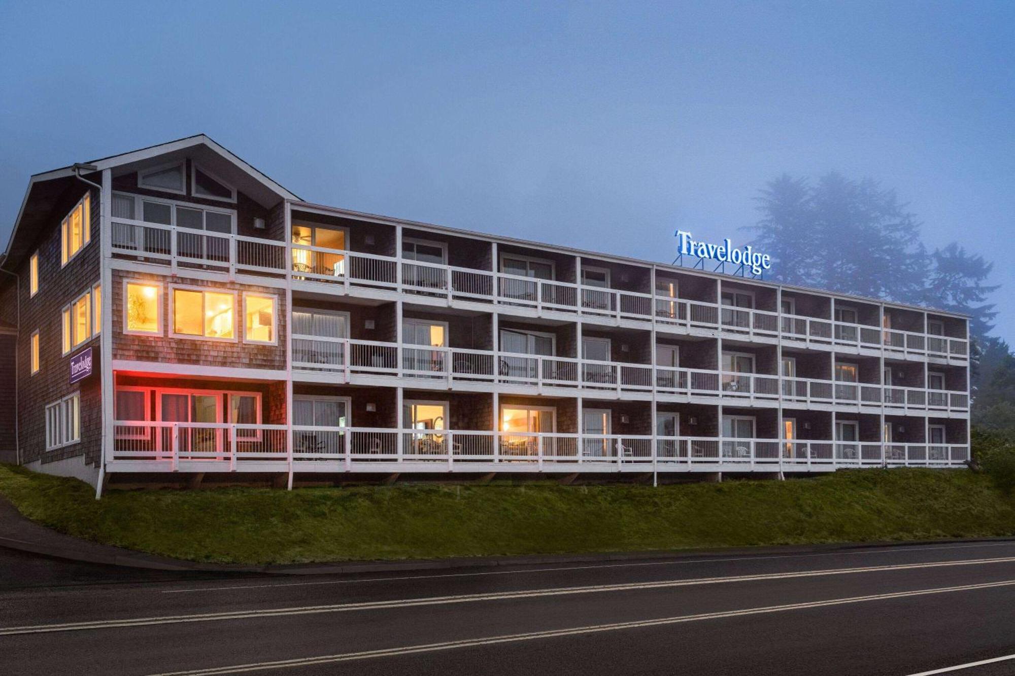 Travelodge By Wyndham Depoe Bay Buitenkant foto